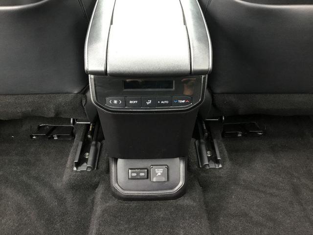 Photo of 2024 Ruby Flare Pearl Toyota Highlander Hybrid