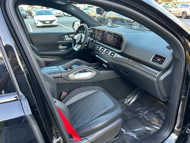 Photo of 2022 Obsidian Black Metallic Mercedes-Benz AMG GLE 53
