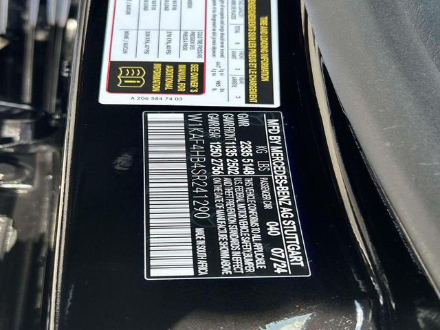 Photo of 2025 Black Mercedes-Benz C-Class