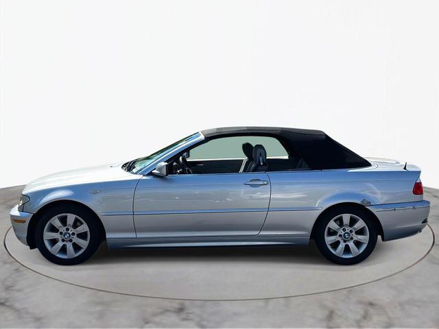 Photo of 2006 Deep Cherry Red Crystal Pearlcoat BMW 325