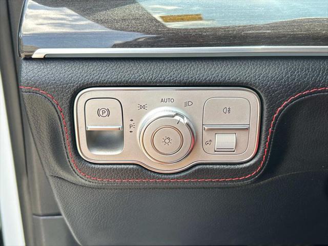 Photo of 2021 White Mercedes-Benz AMG GLE 53