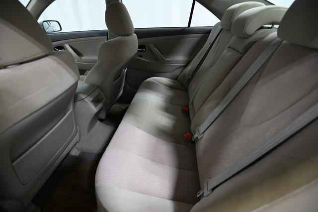 Photo of 2011 Green Toyota Camry