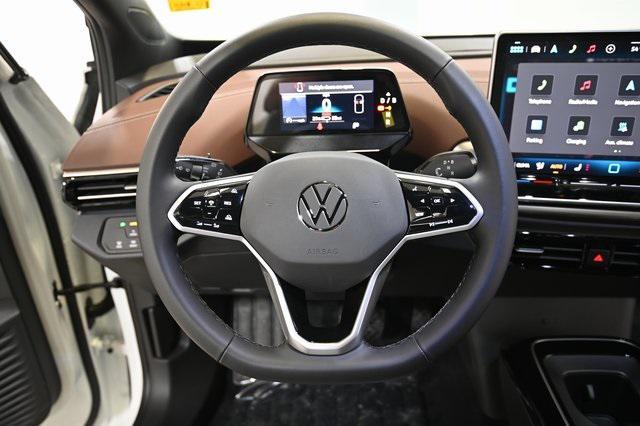 Photo of 2025 Pure White Volkswagen ID.4