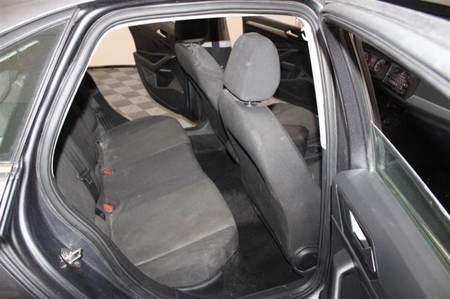 Photo of 2021 Platinum Gray Metallic Volkswagen Jetta