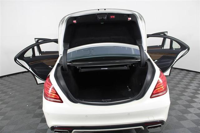Photo of 2015 designo Diamond White Mercedes-Benz S-Class