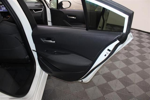 Photo of 2020 Super White Toyota Corolla
