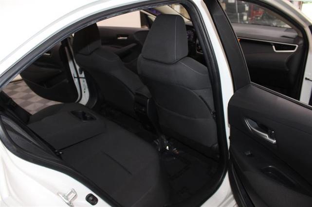 Photo of 2020 Super White Toyota Corolla