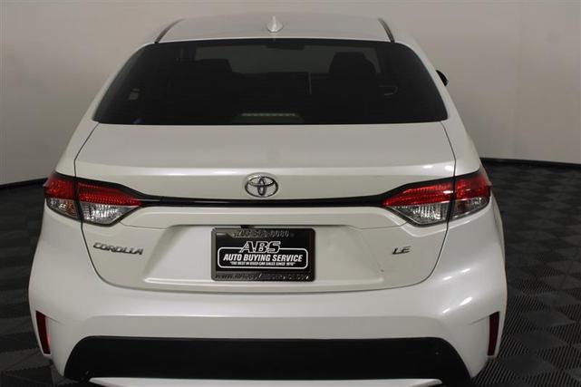 Photo of 2020 Super White Toyota Corolla