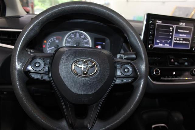 Photo of 2020 Super White Toyota Corolla