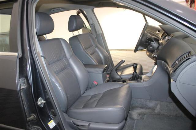 Photo of 2007 Graphite Pearl Honda Accord