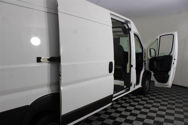 Photo of 2021 Bright White Clearcoat RAM ProMaster 2500