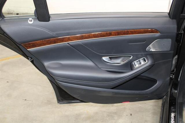 Photo of 2015 Black Mercedes-Benz S-Class