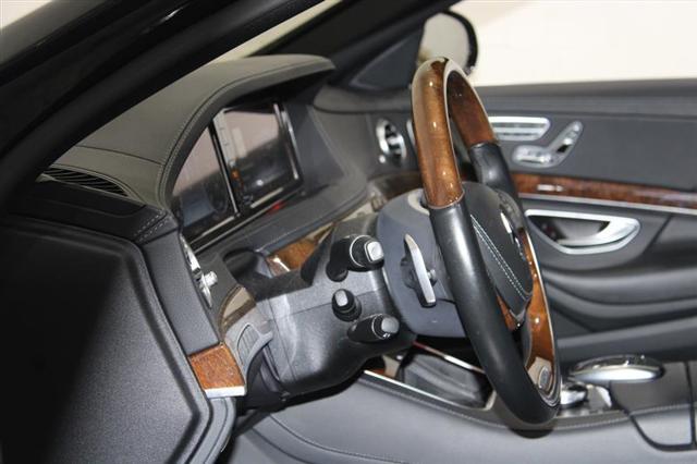 Photo of 2015 Black Mercedes-Benz S-Class