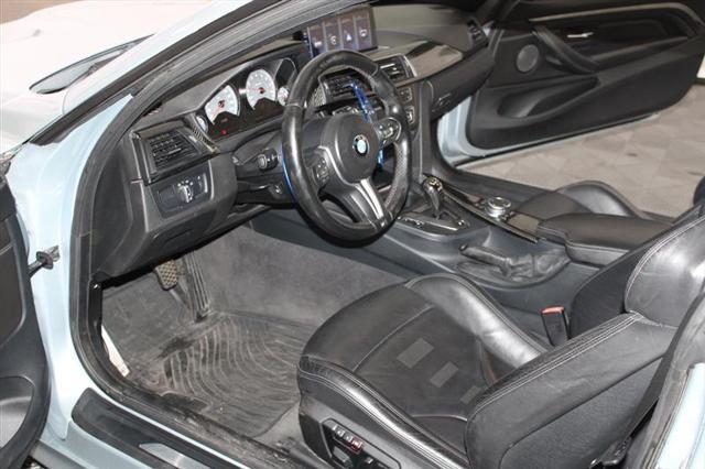 Photo of 2015 Silverstone Metallic BMW M4
