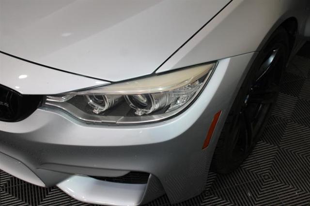 Photo of 2015 Silverstone Metallic BMW M4