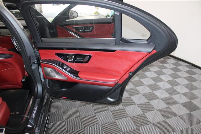 Photo of 2021 Selenite Grey Mercedes-Benz S-Class