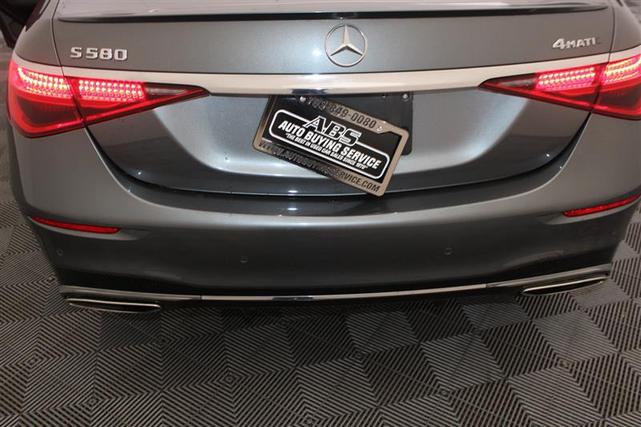Photo of 2021 Selenite Grey Mercedes-Benz S-Class
