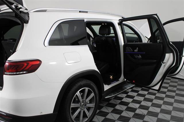 Photo of 2020 Polar White Mercedes-Benz GLS 450