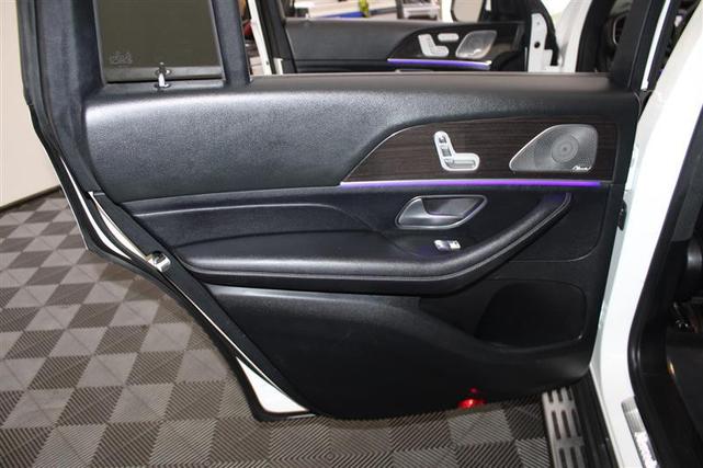 Photo of 2020 Polar White Mercedes-Benz GLS 450
