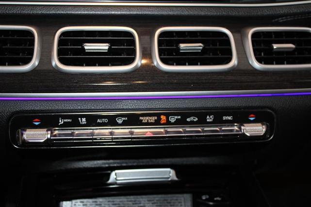 Photo of 2020 Polar White Mercedes-Benz GLS 450