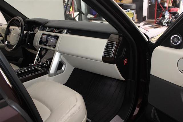Photo of 2018 Rosello Red Metallic Land Rover Range Rover