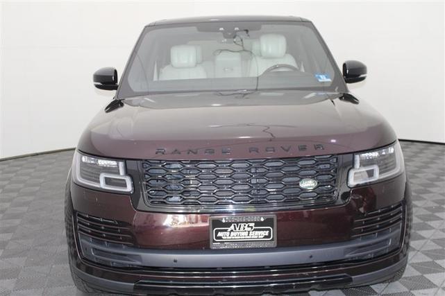 Photo of 2018 Rosello Red Metallic Land Rover Range Rover