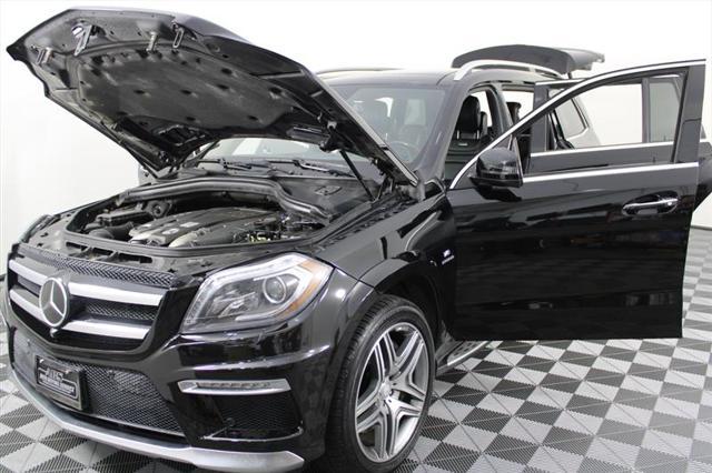 Photo of 2015 Black Mercedes-Benz GL-Class