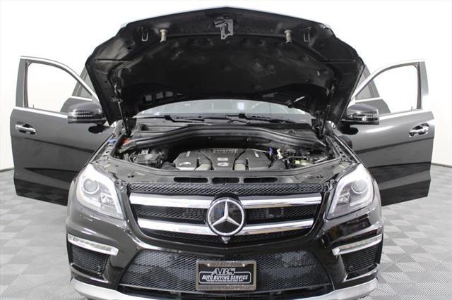 Photo of 2015 Black Mercedes-Benz GL-Class