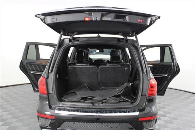 Photo of 2015 Black Mercedes-Benz GL-Class
