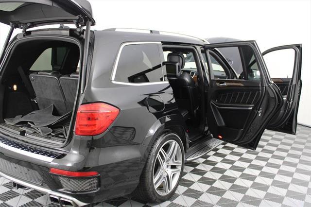 Photo of 2015 Black Mercedes-Benz GL-Class