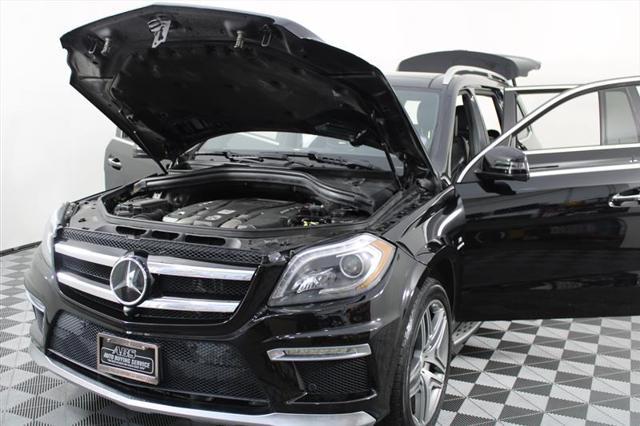 Photo of 2015 Black Mercedes-Benz GL-Class