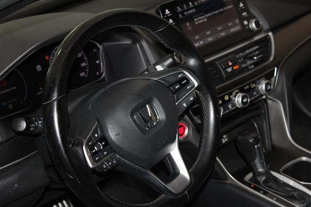Photo of 2019 Crystal Black Pearl Honda Accord