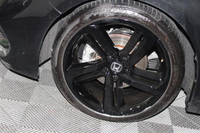 Photo of 2019 Crystal Black Pearl Honda Accord