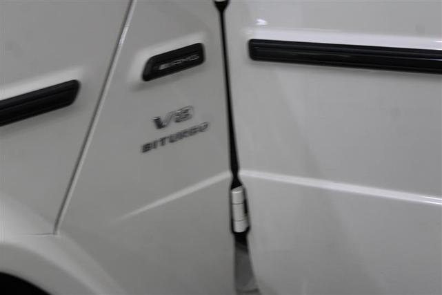 Photo of 2019 Polar White Mercedes-Benz AMG G 63