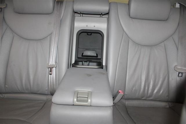 Photo of 2005 Mercury Metallic Lexus LS 430