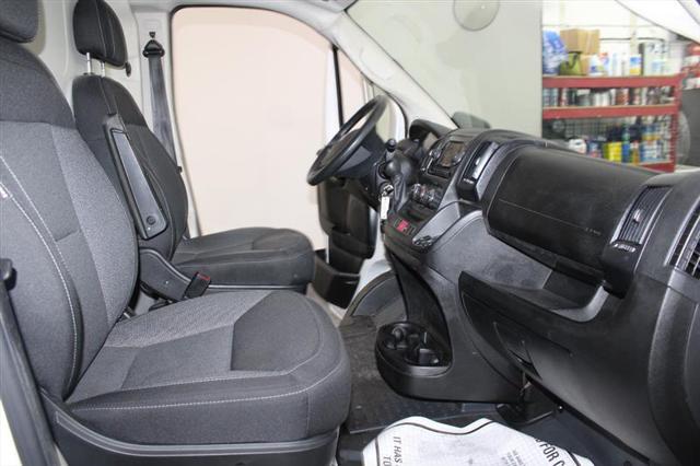 Photo of 2019 Bright White Clearcoat RAM ProMaster 1500