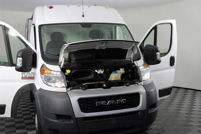 Photo of 2019 Bright White Clearcoat RAM ProMaster 1500