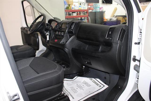 Photo of 2019 Bright White Clearcoat RAM ProMaster 1500