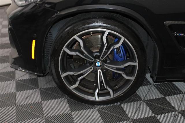 Photo of 2020 Black Sapphire Metallic BMW X4 M