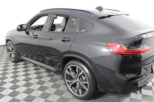 Photo of 2020 Black Sapphire Metallic BMW X4 M