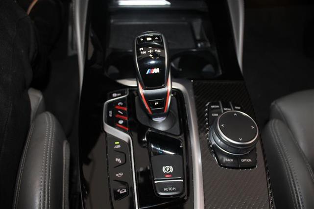 Photo of 2020 Black Sapphire Metallic BMW X4 M