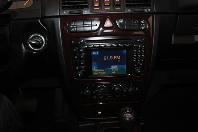 Photo of 2003 Silver Metallic Mercedes-Benz G-Class
