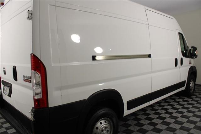 Photo of 2020 Bright White Clearcoat RAM ProMaster 2500