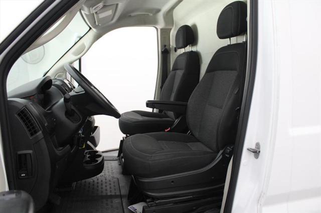 Photo of 2020 Bright White Clearcoat RAM ProMaster 2500