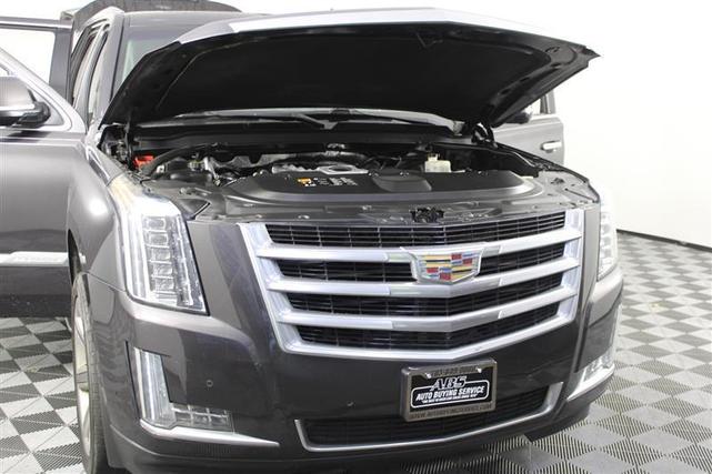 Photo of 2016 Dark Granite Metallic Cadillac Escalade