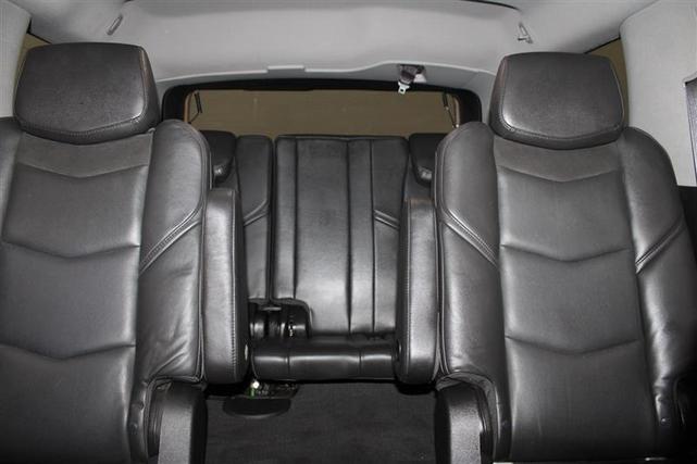 Photo of 2016 Dark Granite Metallic Cadillac Escalade