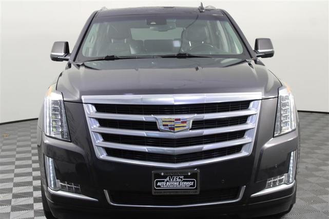 Photo of 2016 Dark Granite Metallic Cadillac Escalade