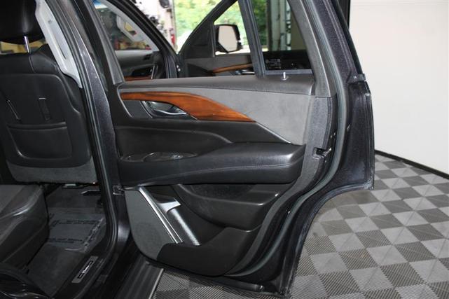 Photo of 2016 Dark Granite Metallic Cadillac Escalade