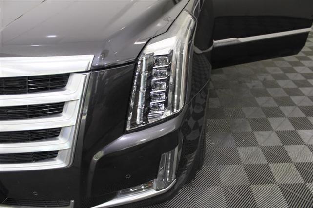 Photo of 2016 Dark Granite Metallic Cadillac Escalade