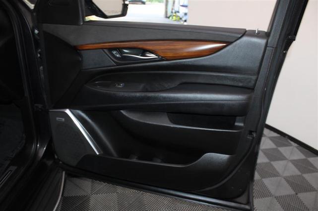 Photo of 2016 Dark Granite Metallic Cadillac Escalade